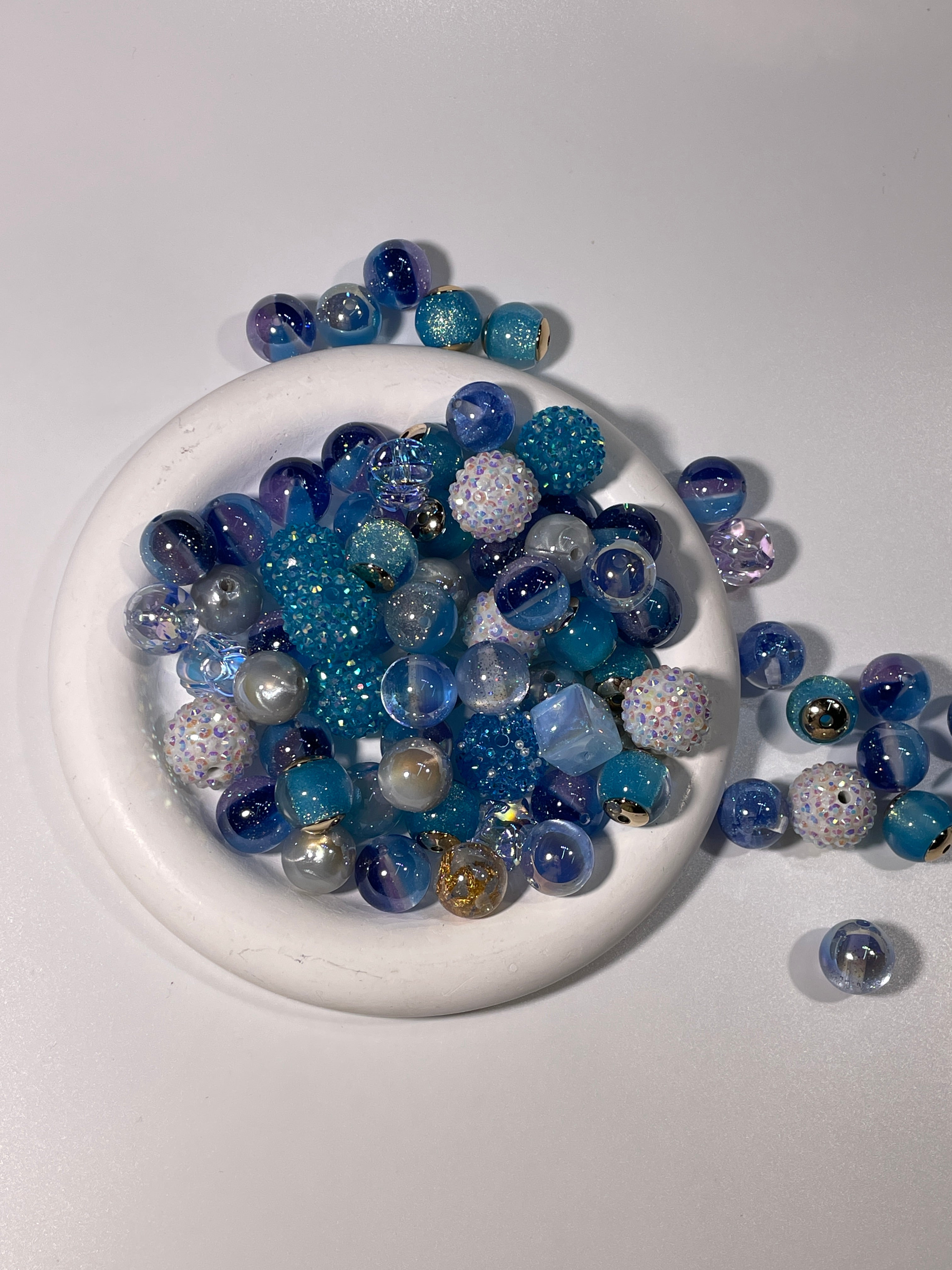 DIY Beads with Metal Coating for Craft Projects Adds Creativity and Versatile Use Ideal for Personalized Touch in Crafts