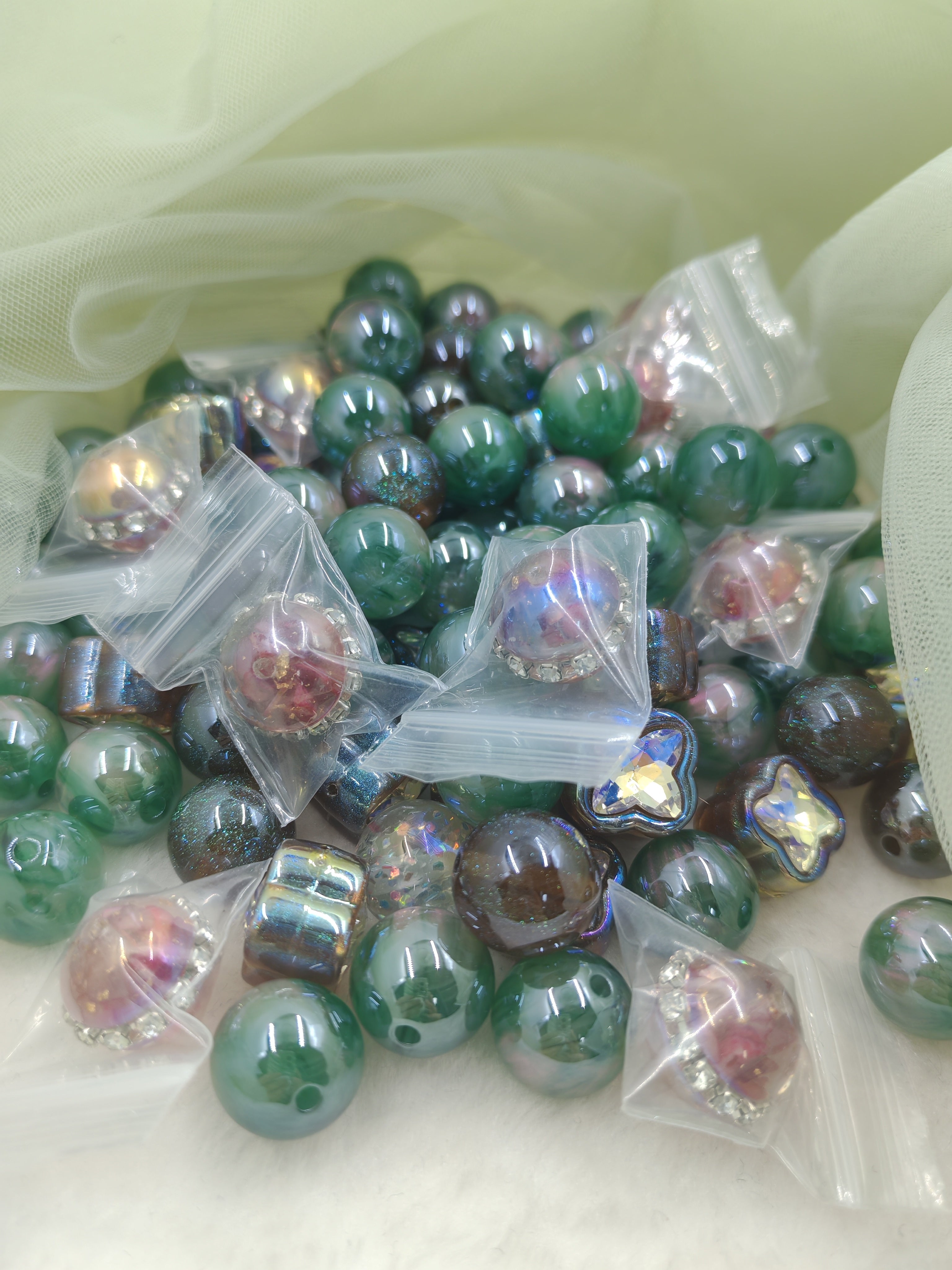 DIY Beads with Metal Coating for Craft Projects Adds Creativity and Versatile Use Ideal for Personalized Touch in Crafts