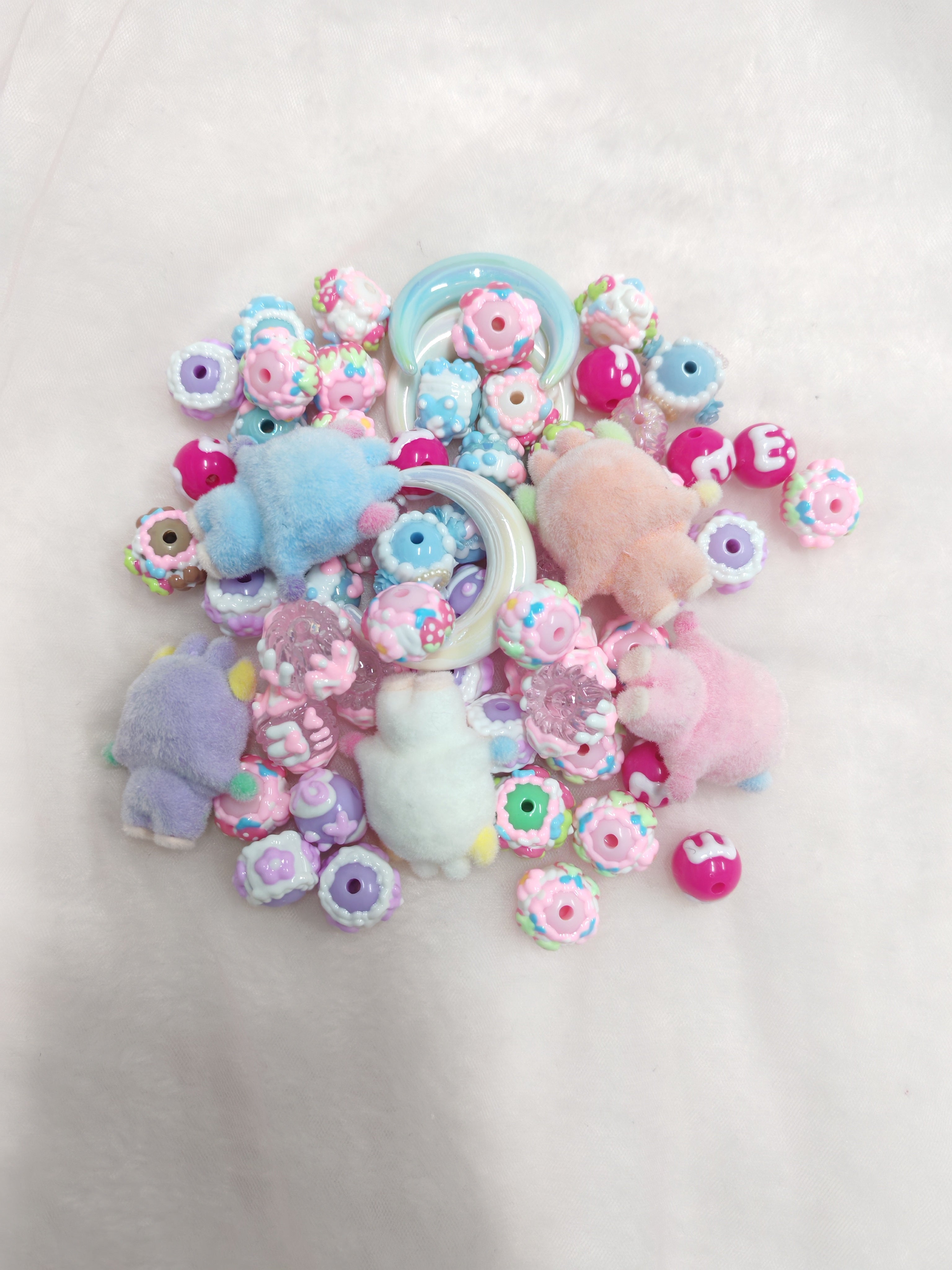 DIY Beads with Metal Coating for Craft Projects Adds Creativity and Versatile Use Ideal for Personalized Touch in Crafts