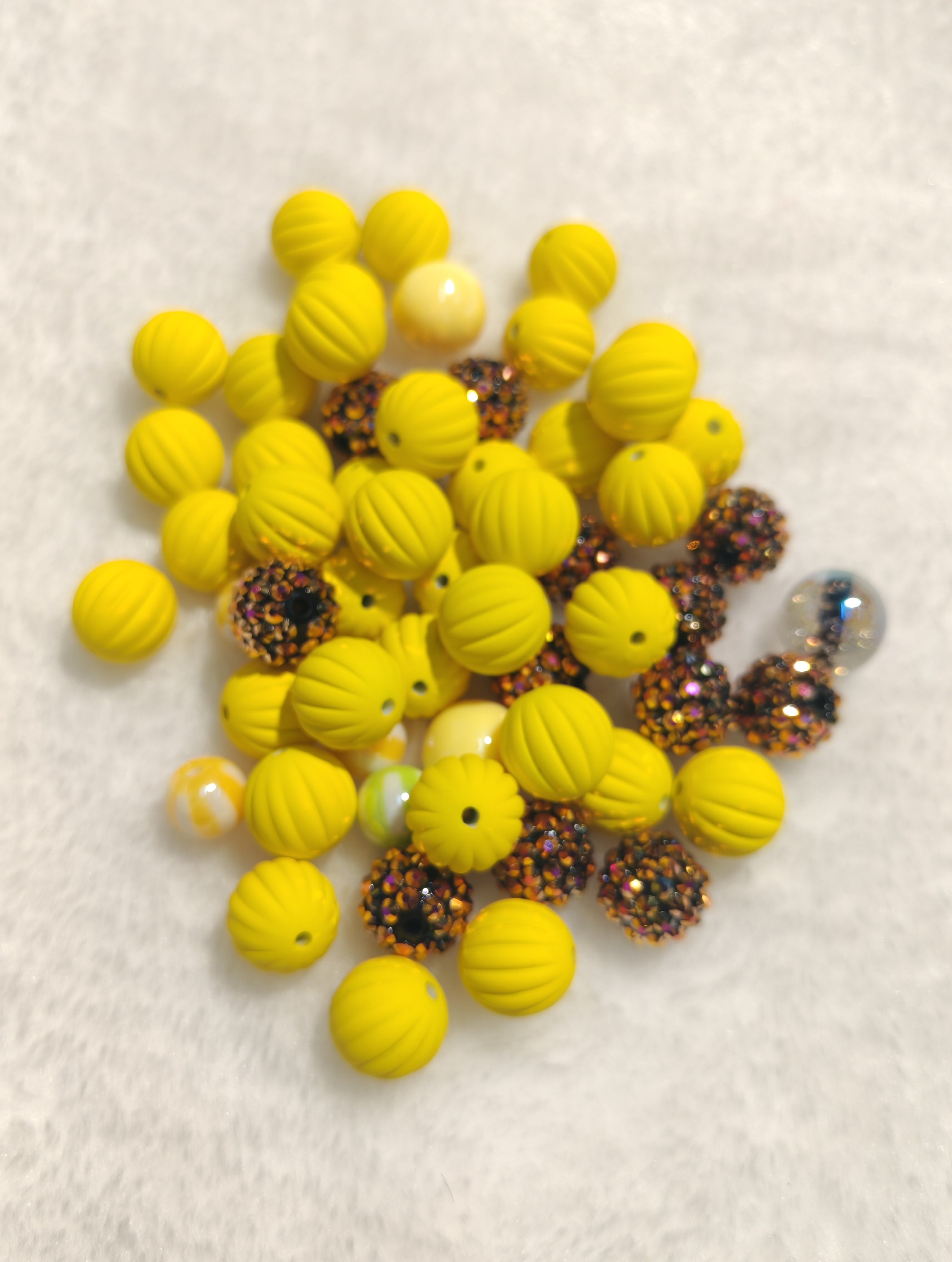 DIY Beads with Metal Coating for Craft Projects Adds Creativity and Versatile Use Ideal for Personalized Touch in Crafts