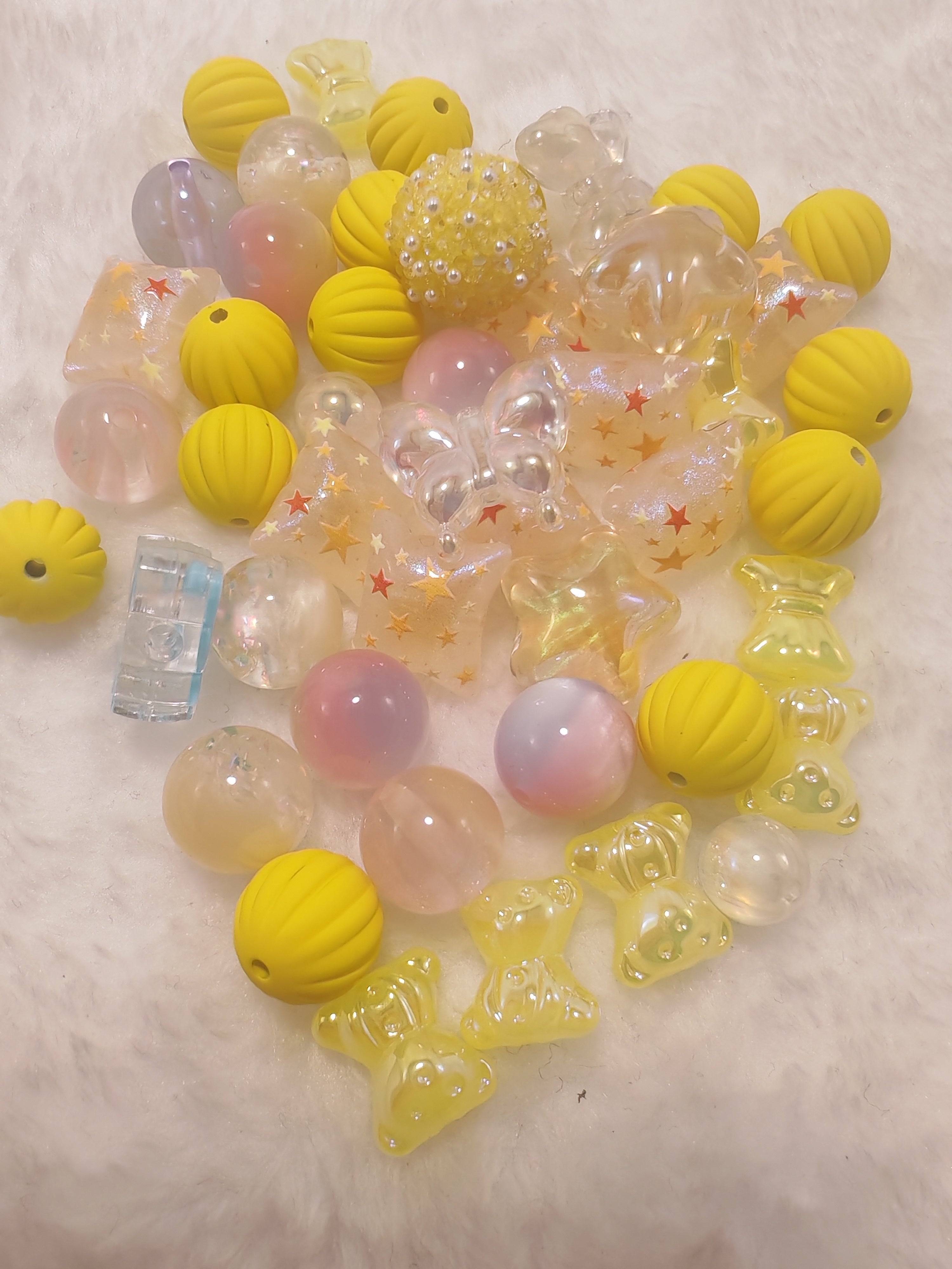 DIY Beads with Metal Coating for Craft Projects Adds Creativity and Versatile Use Ideal for Personalized Touch in Crafts