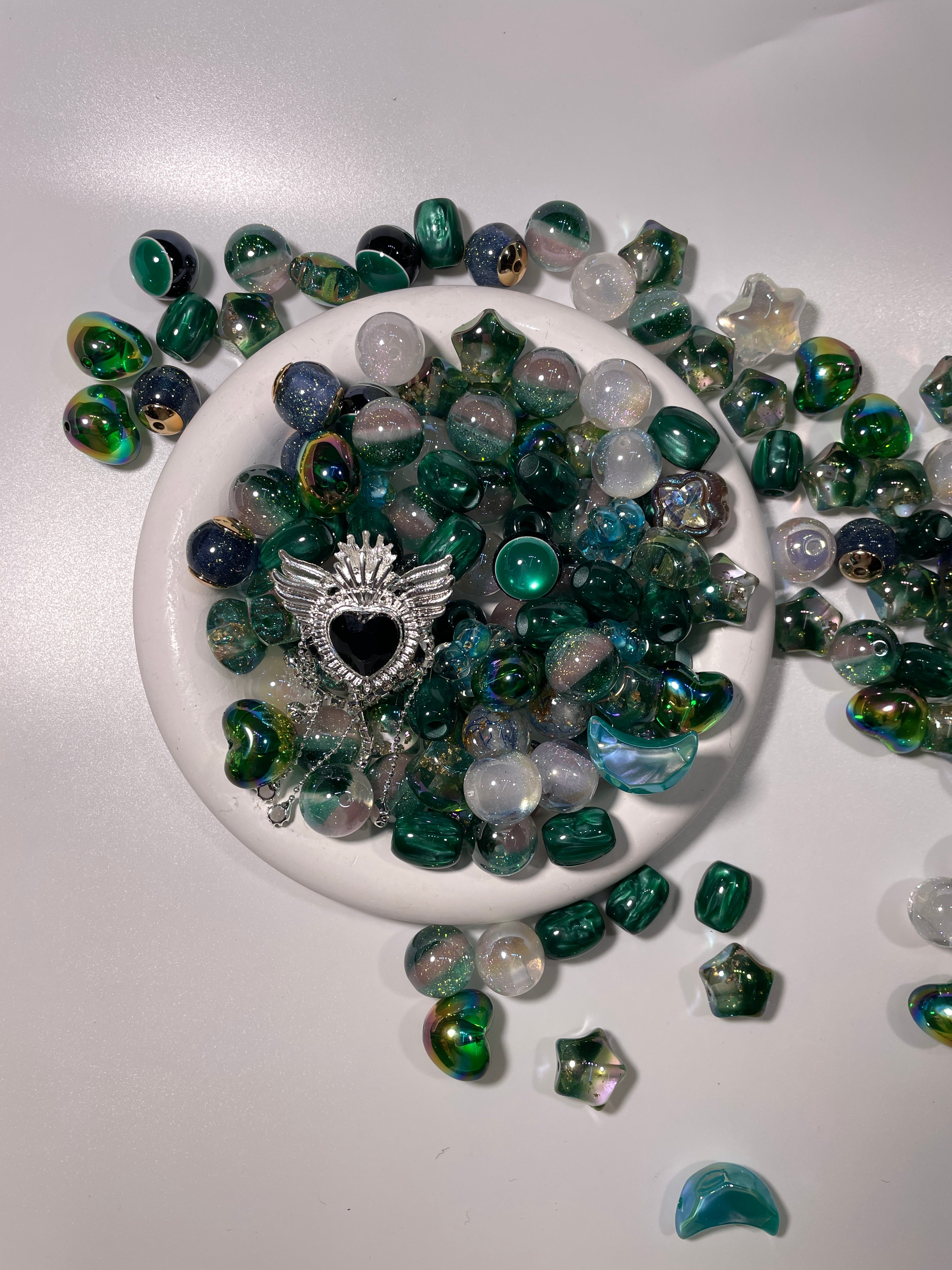 DIY Beads with Metal Coating for Craft Projects Adds Creativity and Versatile Use Ideal for Personalized Touch in Crafts