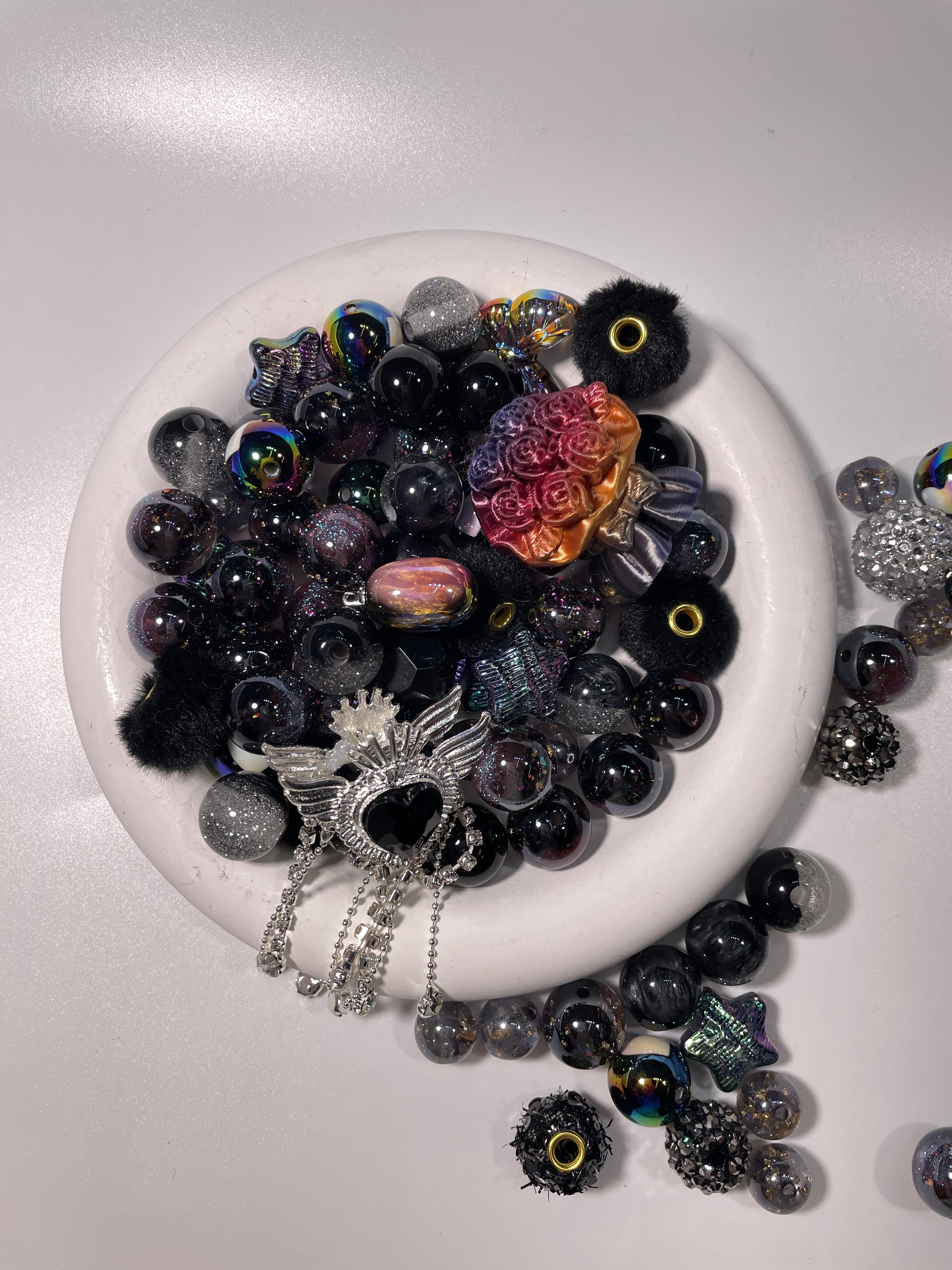 DIY Beads with Metal Coating for Craft Projects Adds Creativity and Versatile Use Ideal for Personalized Touch in Crafts