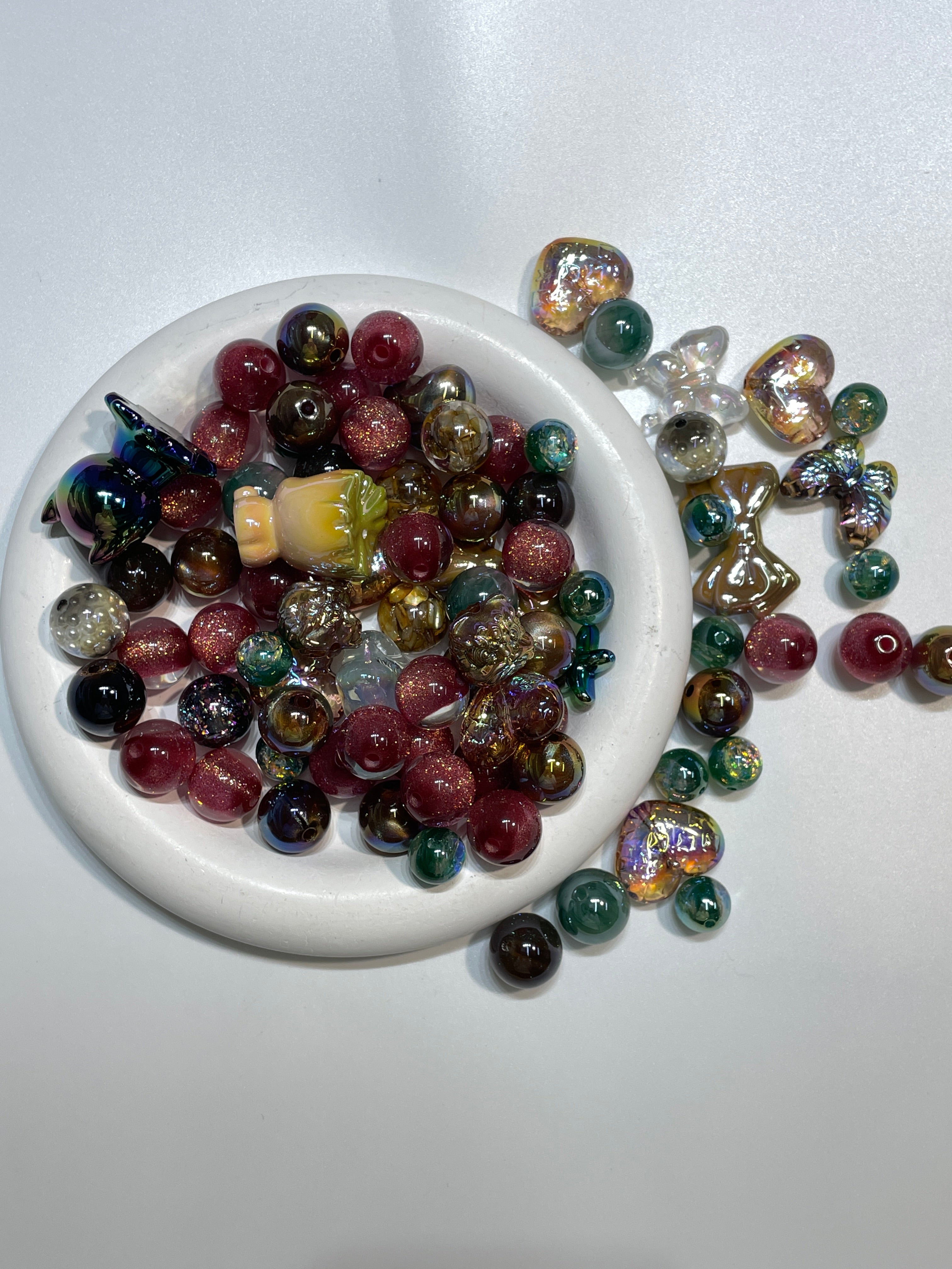 DIY Beads with Metal Coating for Craft Projects Adds Creativity and Versatile Use Ideal for Personalized Touch in Crafts