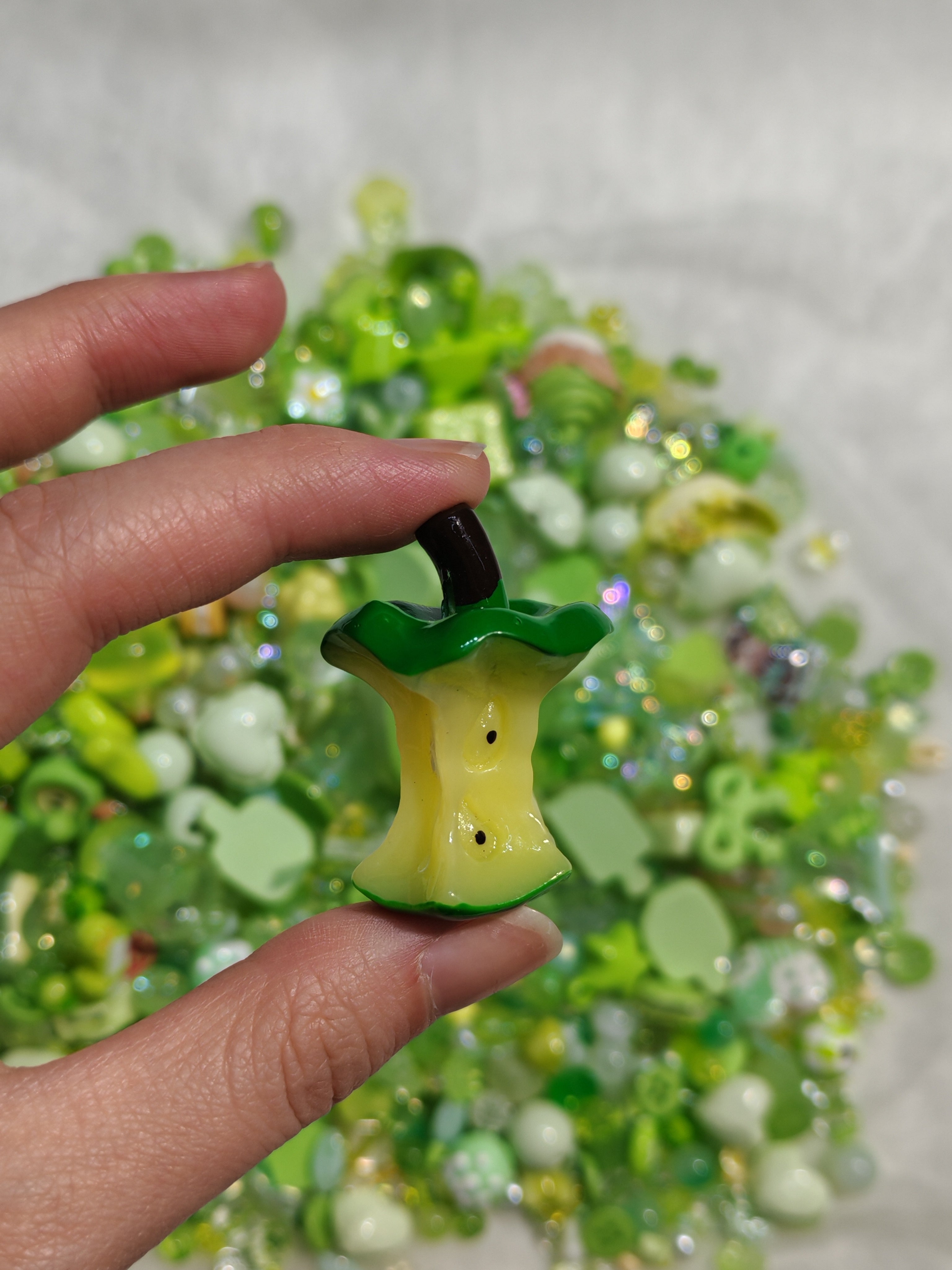 Green and Orange Beads Assortment for Crafting and Jewelry Perfect for Creative Projects and Versatile Crafting Needs